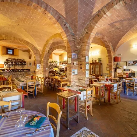Hotel Le Vecchie Cantine Chianni