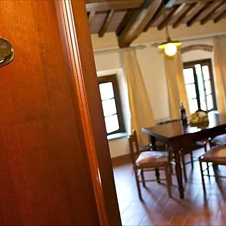 Le Vecchie Cantine فندق 2*