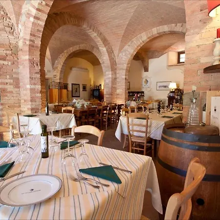 Le Vecchie Cantine Hotel 3*