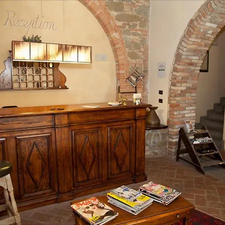 Hotel Le Vecchie Cantine 3*