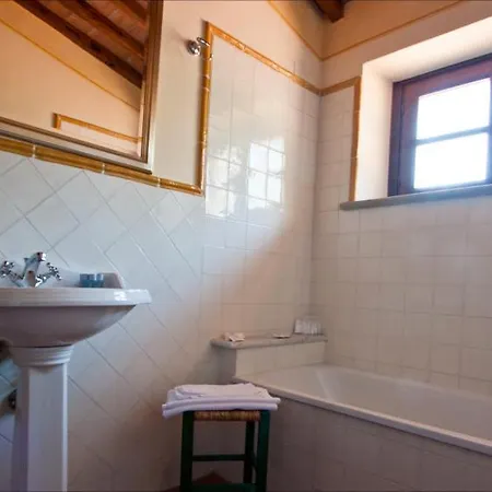 Hotel Le Vecchie Cantine