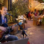 Le Vecchie Cantine Hotel